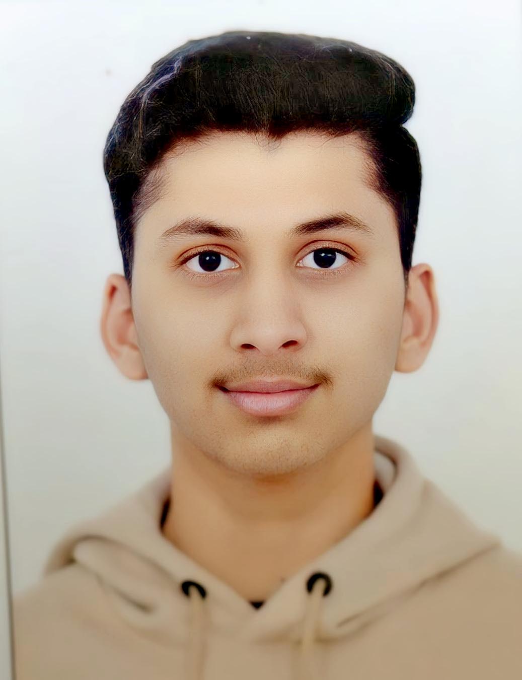 Swayam Gupta 92.4%